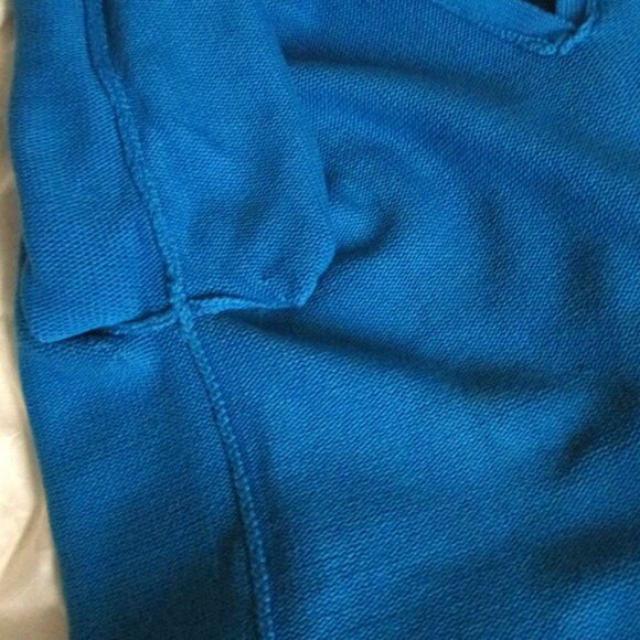 100% Cotton Cerulean Blue Collar Pullover Sweater - Picture 8 of 10